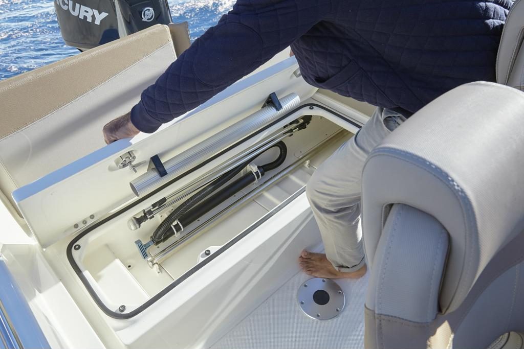 quicksilver-675-sundeck (19)