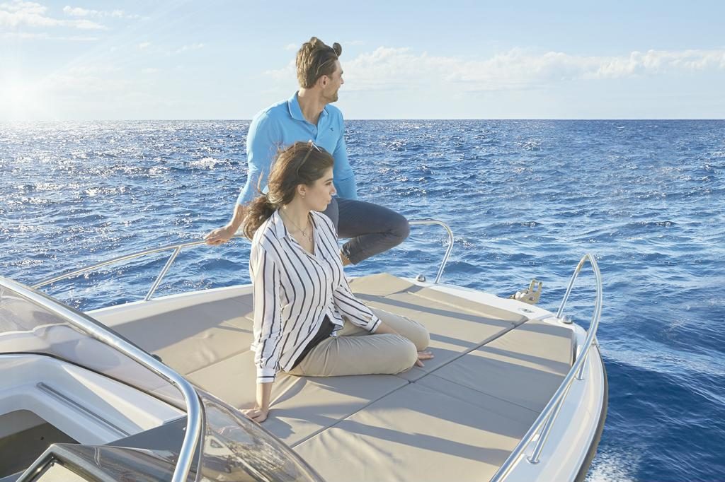 quicksilver-675-sundeck (45)