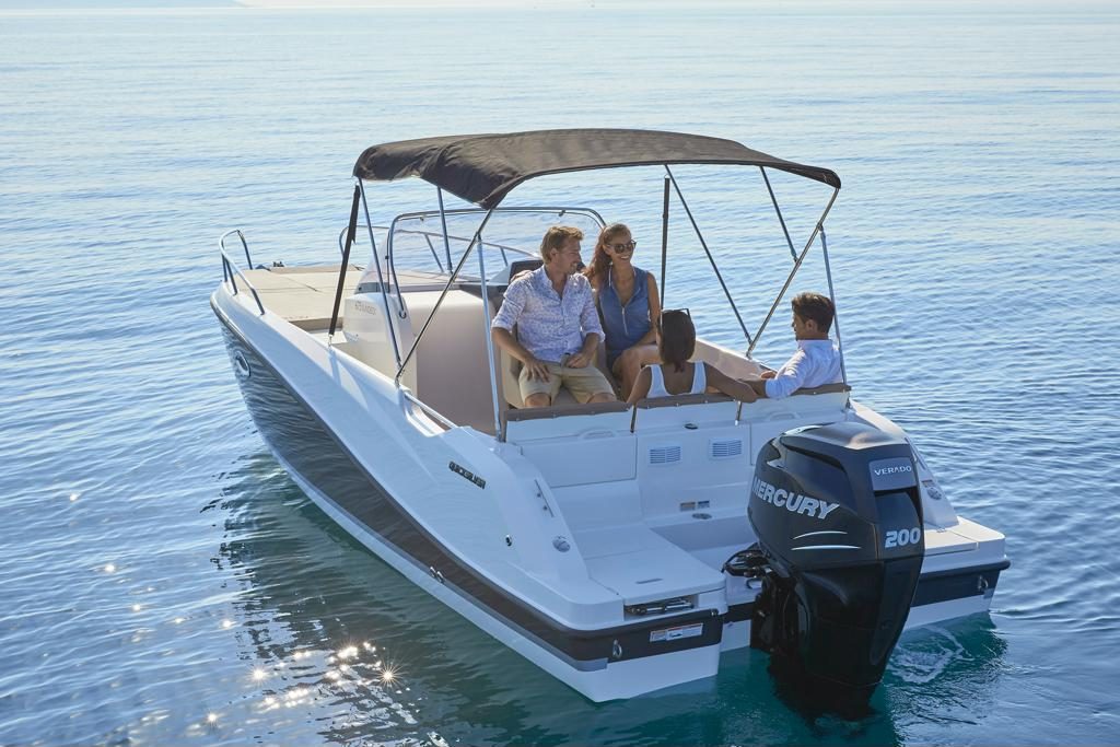 quicksilver-675-sundeck (59)