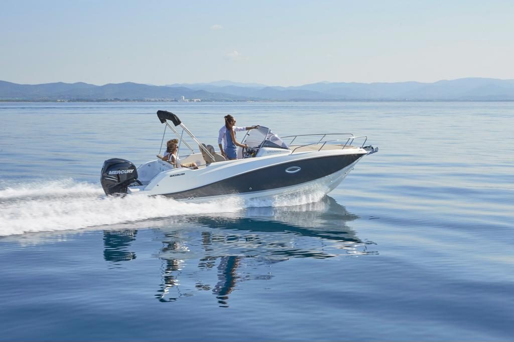 quicksilver-675-sundeck (60)