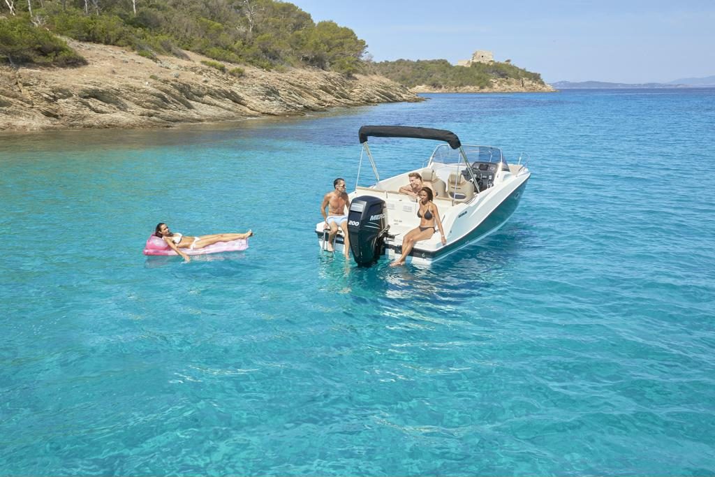 quicksilver-675-sundeck (70)