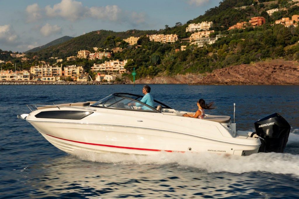 Bayliner-VR6-OB (15)