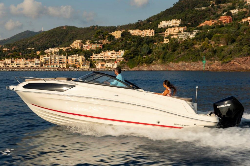 Bayliner-VR6-OB (16)