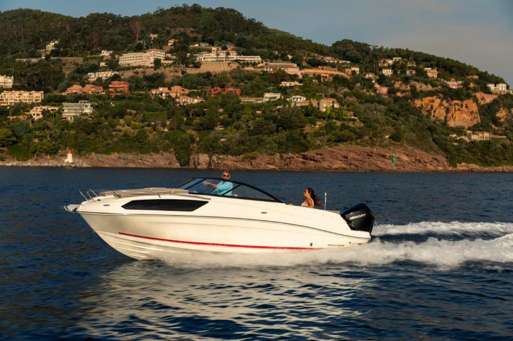 Bayliner-VR6-OB (17)