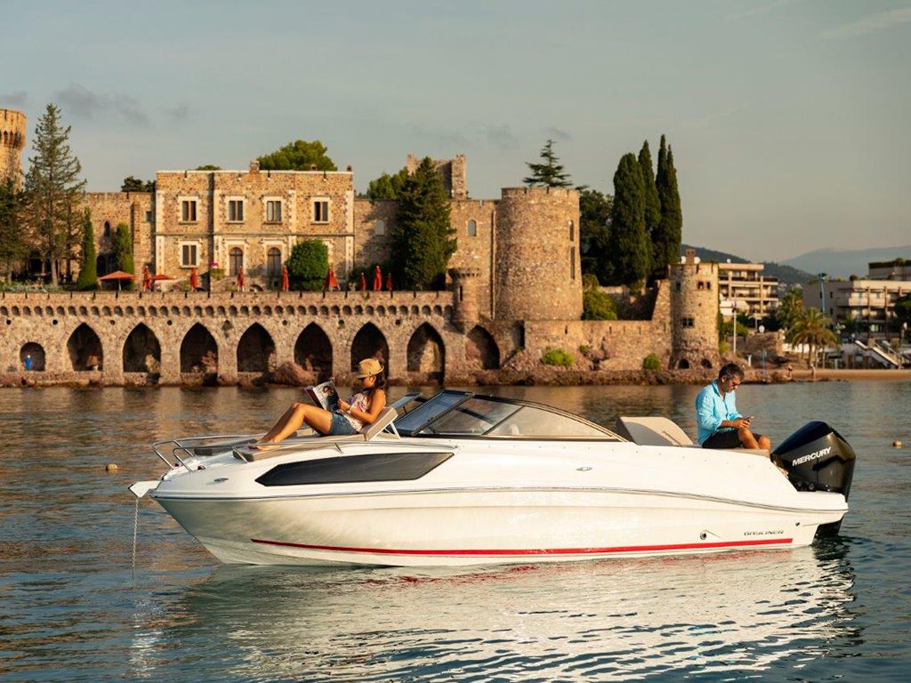 Bayliner-VR6-OB (55)
