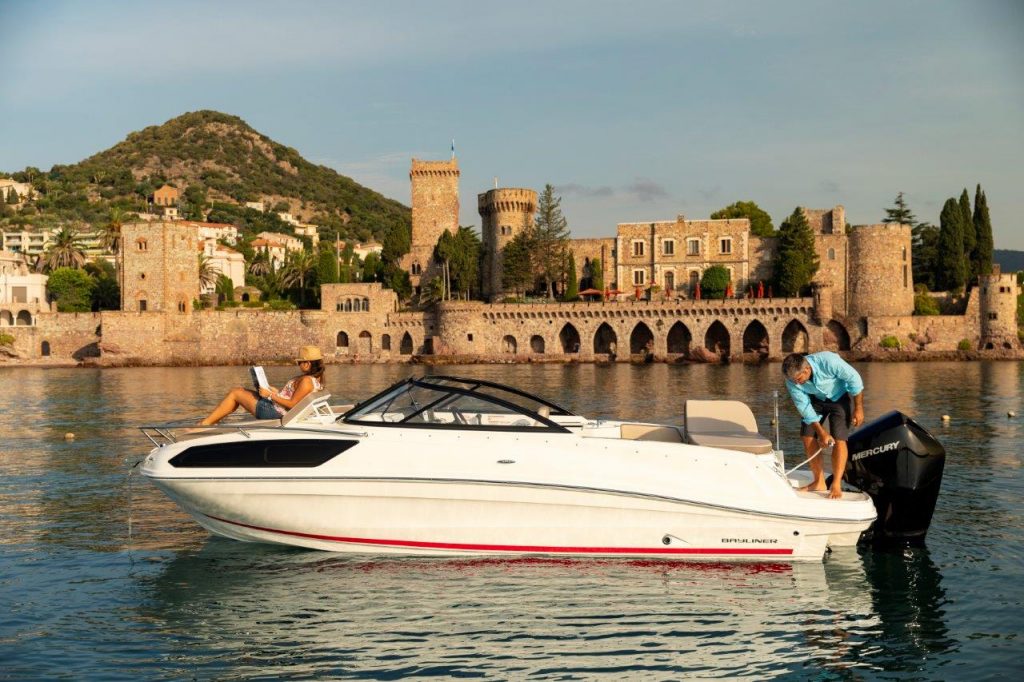 Bayliner-VR6-OB (8)