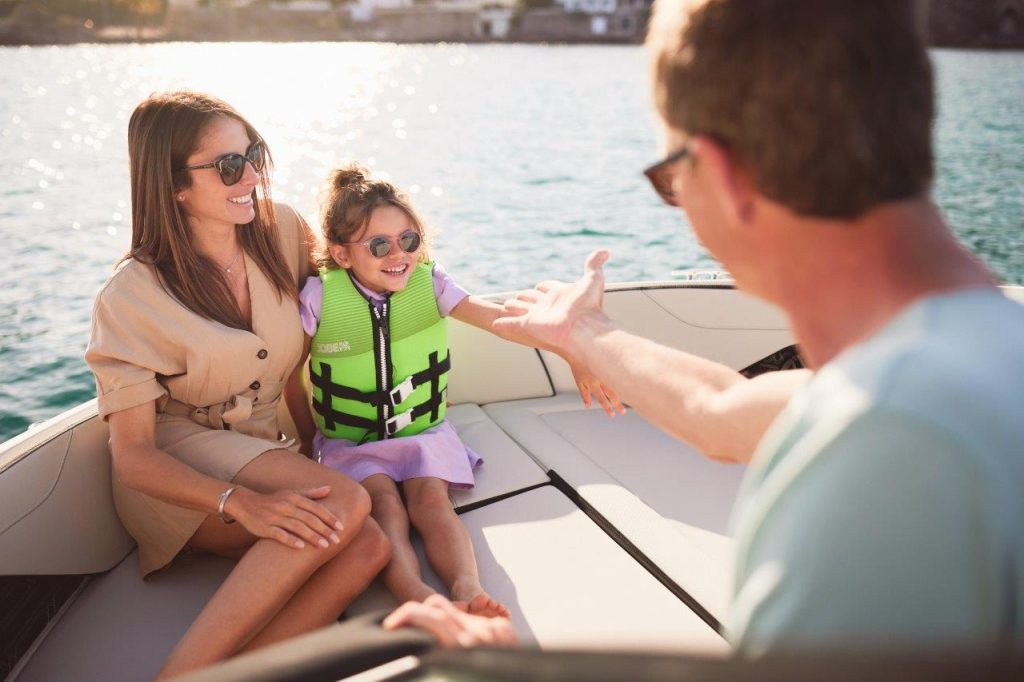 Sea Ray 210 SPOE NEW MODEL (42)