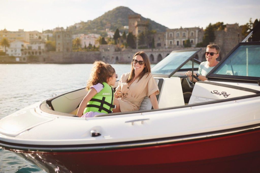 Sea Ray 210 SPOE NEW MODEL (43)