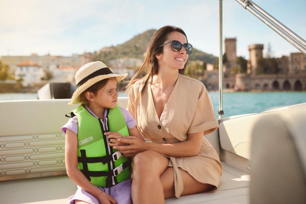 Sea Ray 210 SPOE NEW MODEL (46)