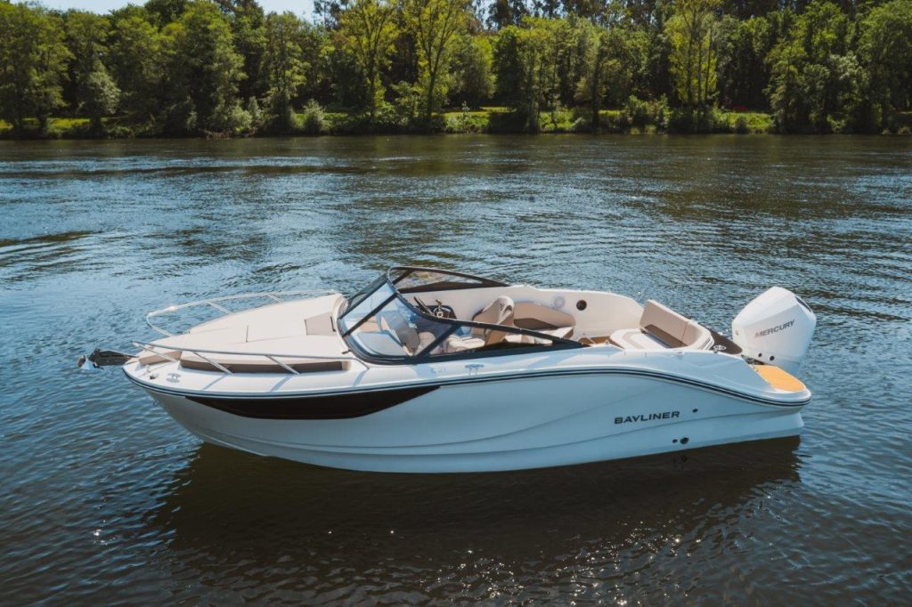 Bayliner C21 Cuddy OB (29)