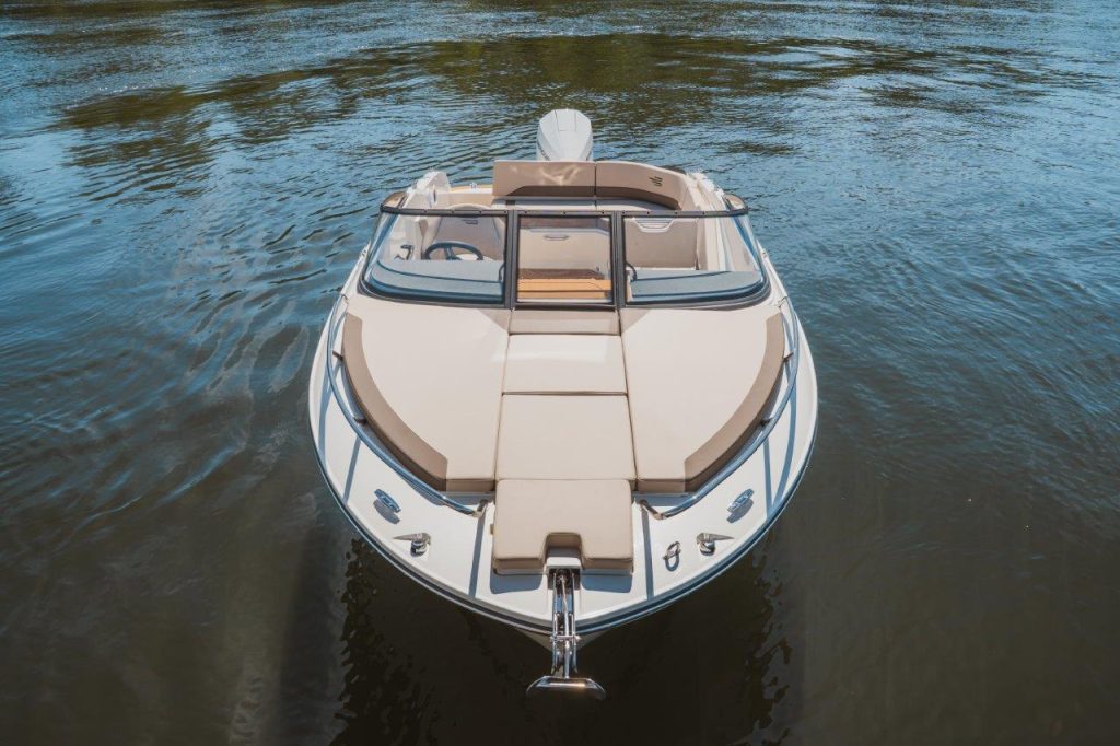 Bayliner C21 Cuddy OB (32)