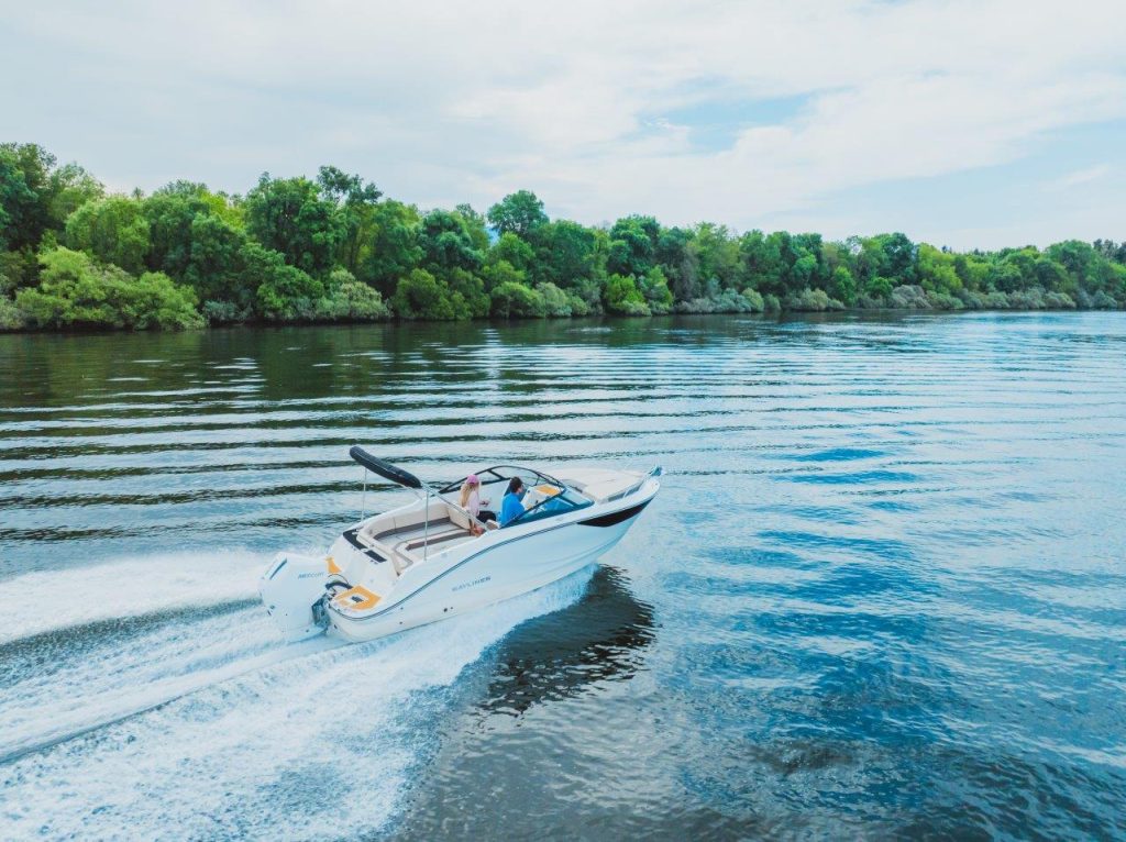 Bayliner C21 Cuddy OB (4)
