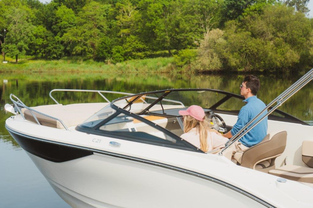 Bayliner C21 Cuddy OB (75)