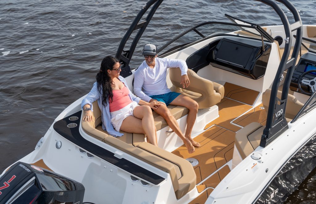 Bayliner V20 bowrider (12)