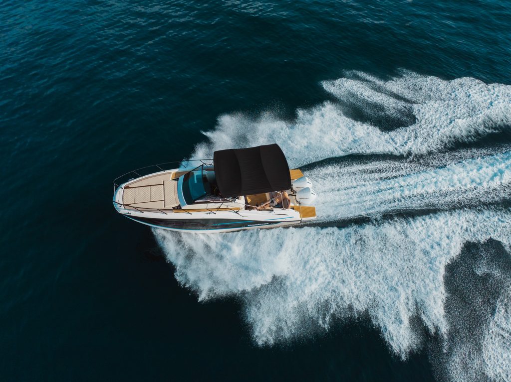 Quicksilver 875 Sundeck 2025 (15)