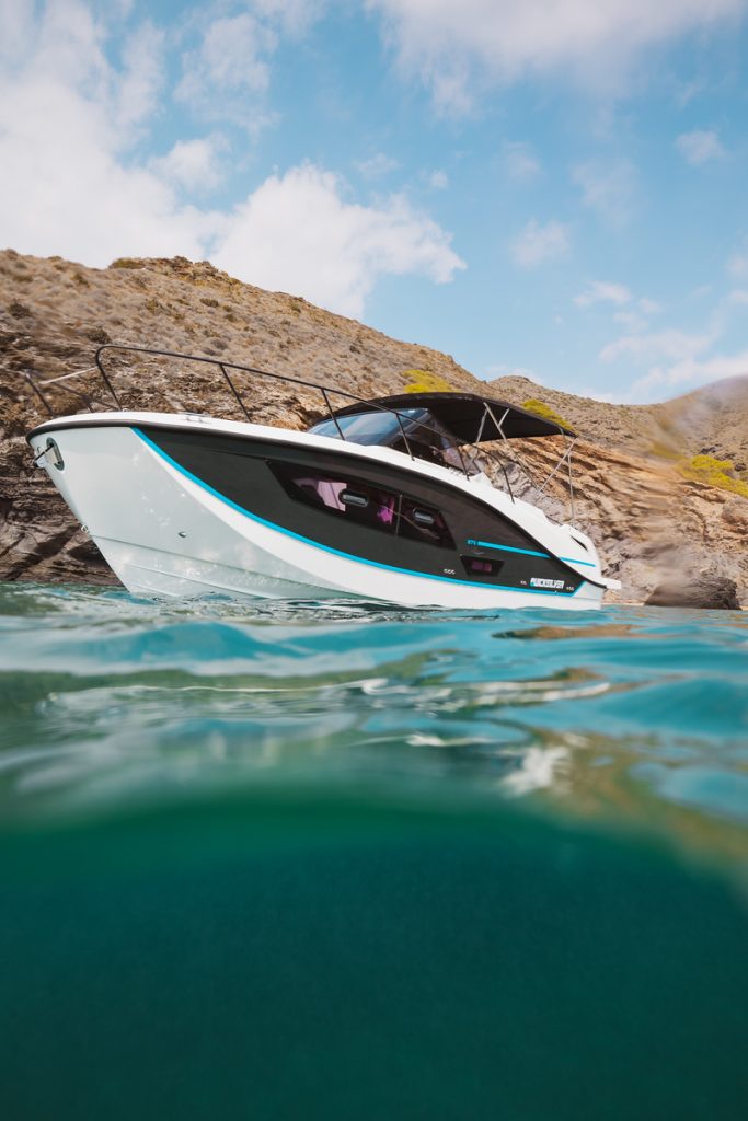 Quicksilver 875 Sundeck 2025 (25)
