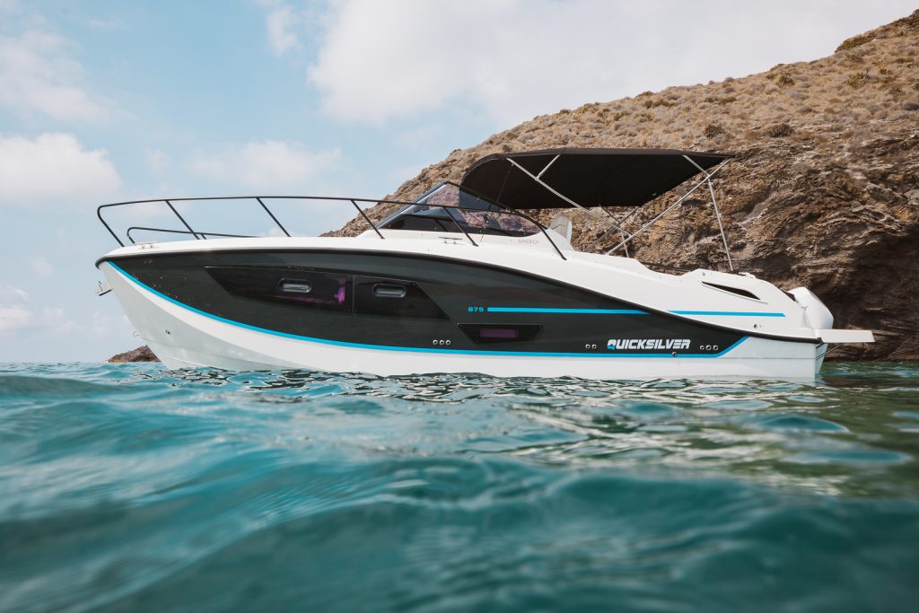 Quicksilver 875 Sundeck 2025 (27)
