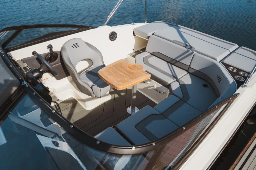 Bayliner C21 IB (75)