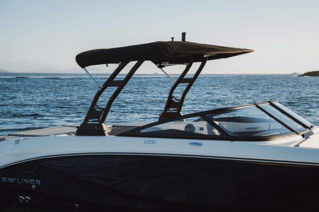 Bayliner V22i (29)