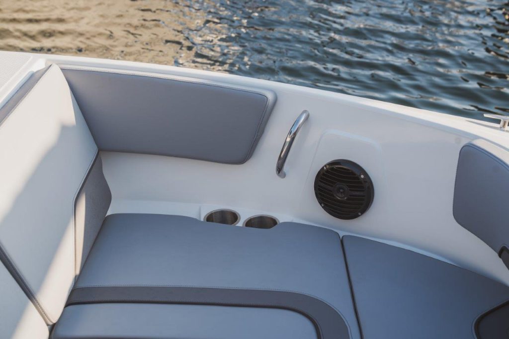 Bayliner V22i (78)