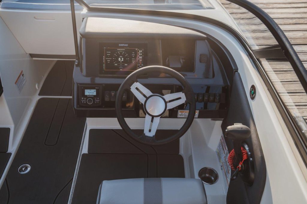 Bayliner V22i (85)