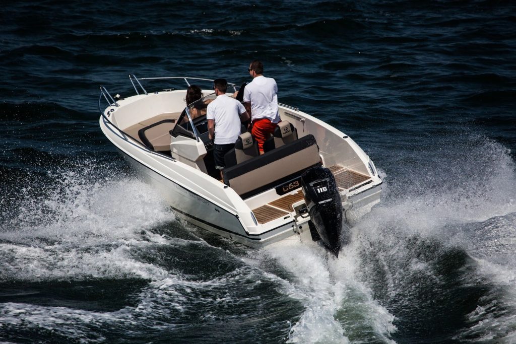 Parker 630 Bow Rider 05