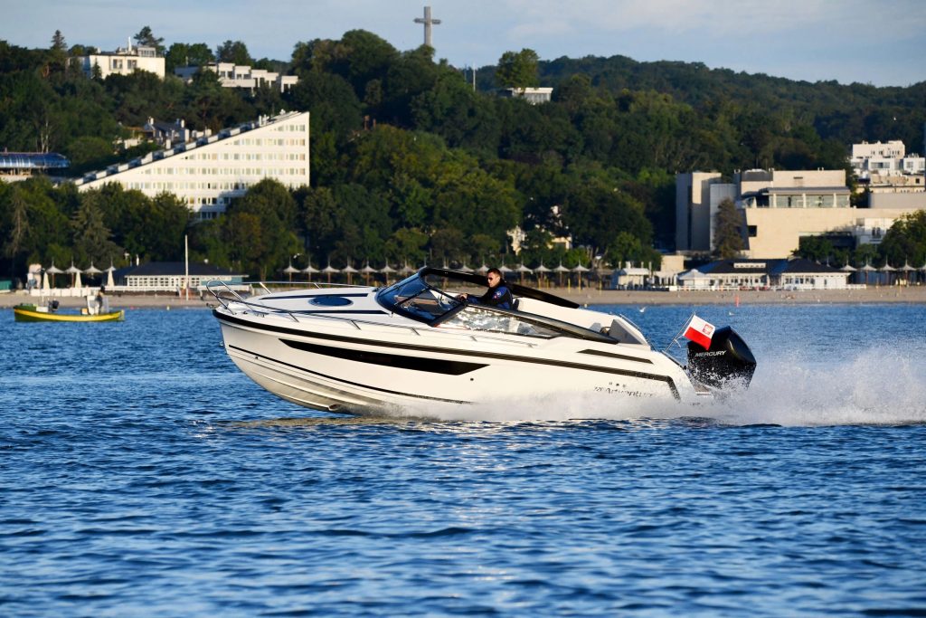 Parker 720 Adventure 06