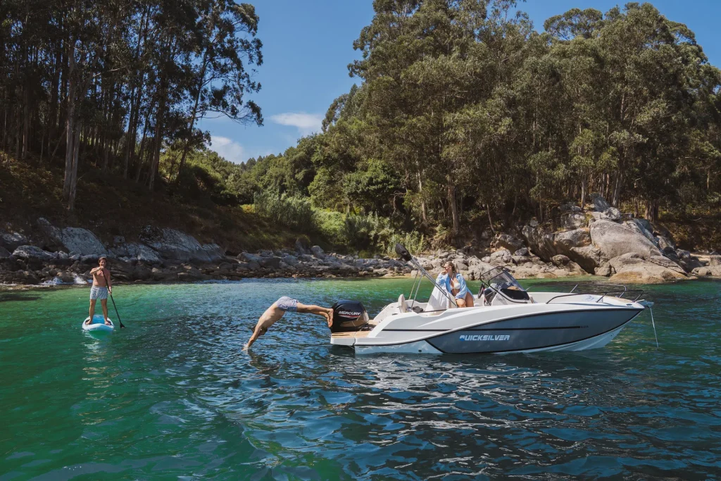 Quicksilver 625 Open107