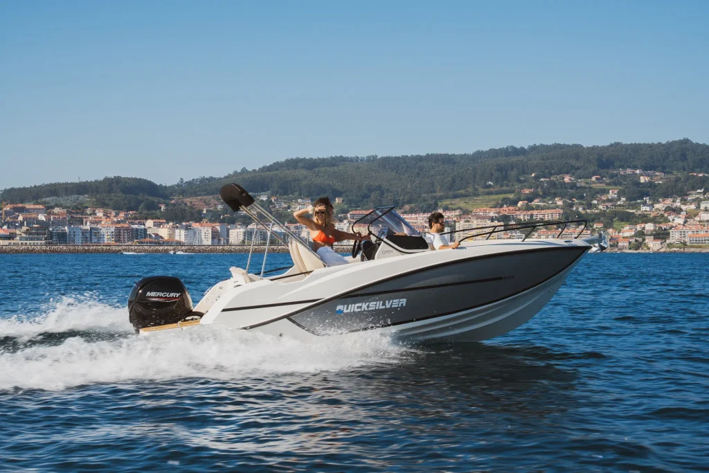 Quicksilver 625 Open113
