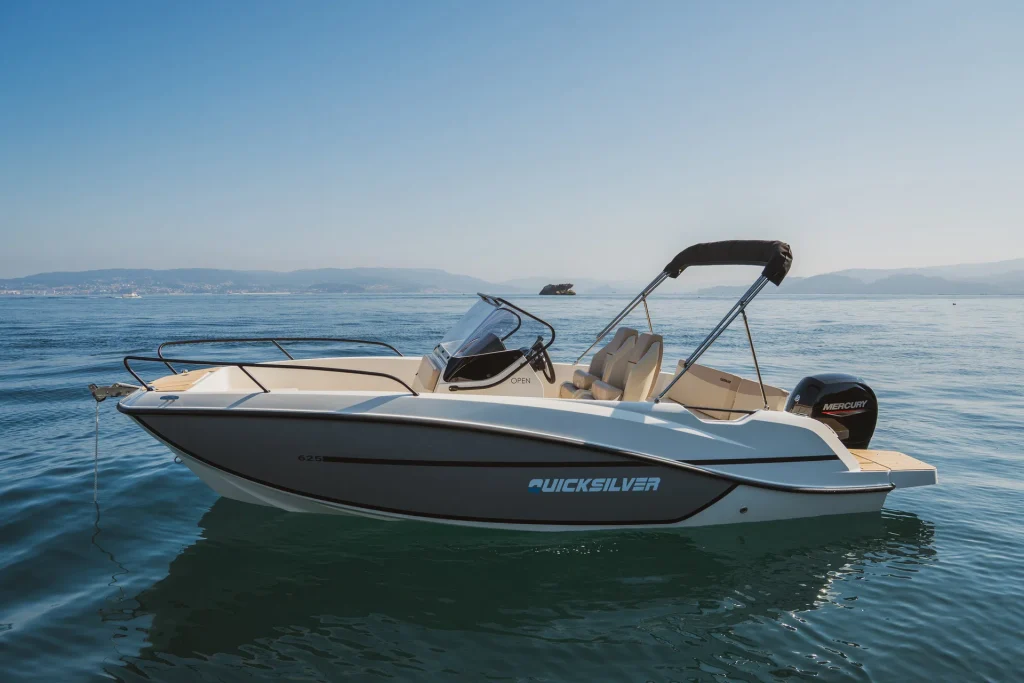 Quicksilver 625 Open128