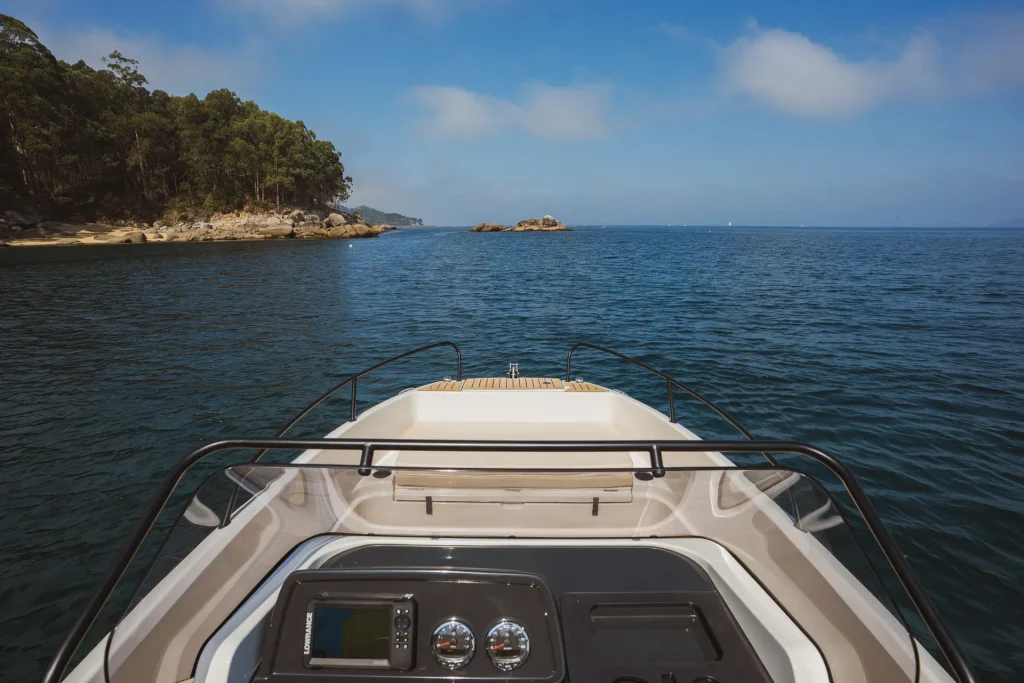 Quicksilver 625 Open167