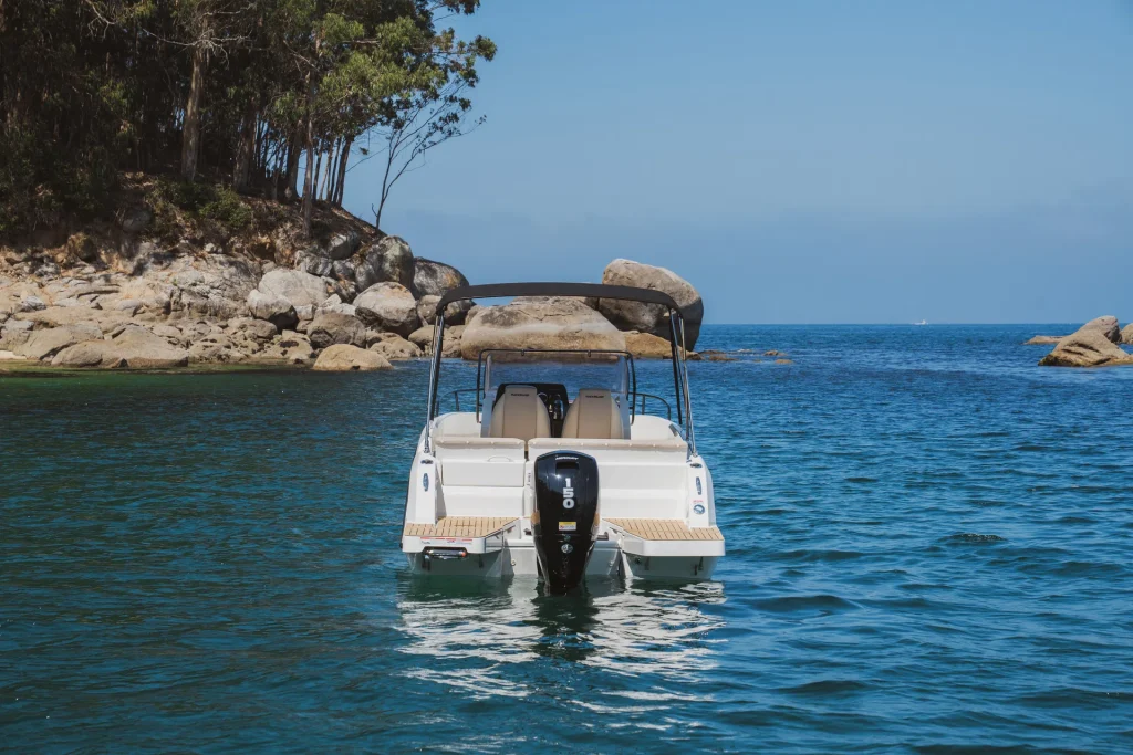 Quicksilver 625 Open196