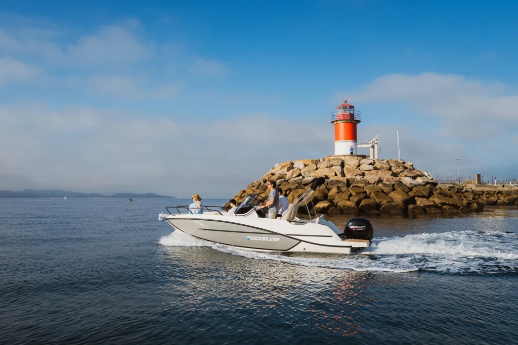 Quicksilver 625 Open69