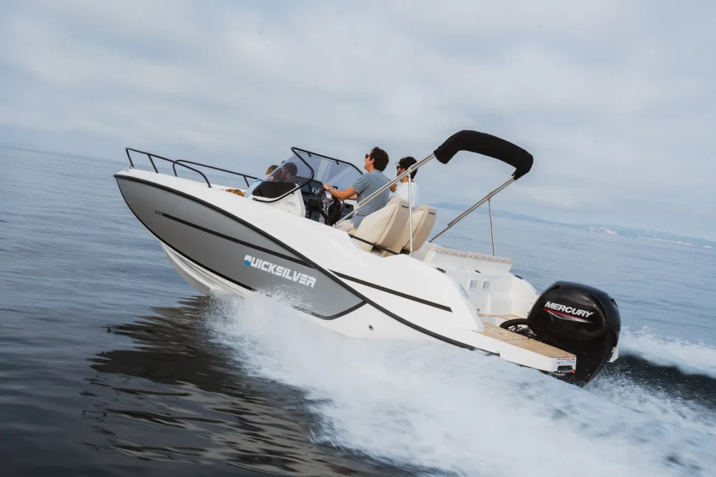Quicksilver 625 Open79