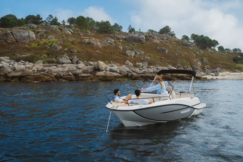 Quicksilver 625 Open86