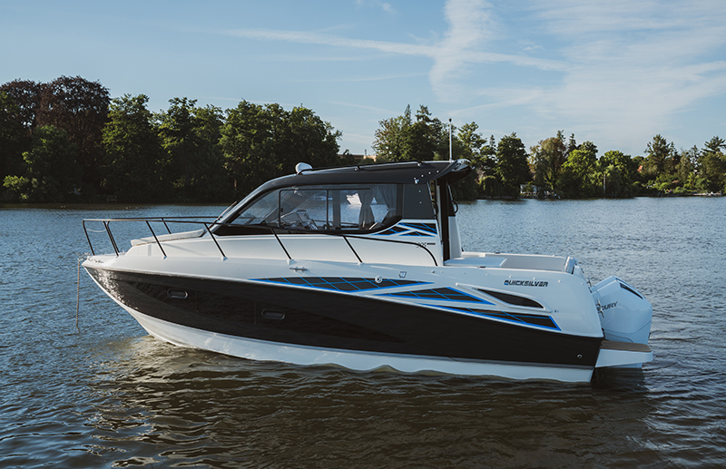 Quicksilver 905 Weekend30