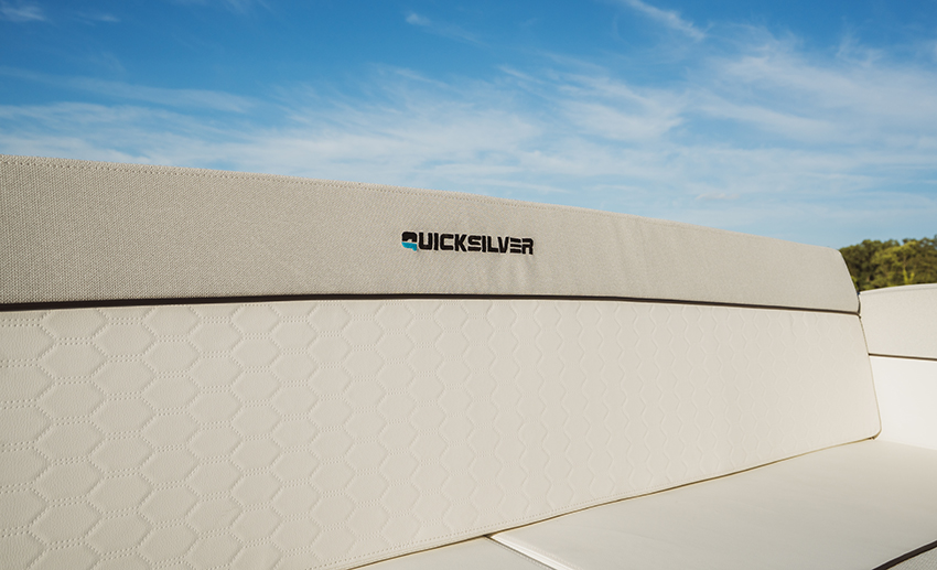 Quicksilver 905 Weekend37
