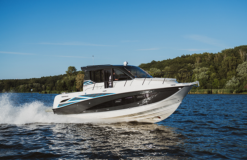 Quicksilver 905 Weekend51