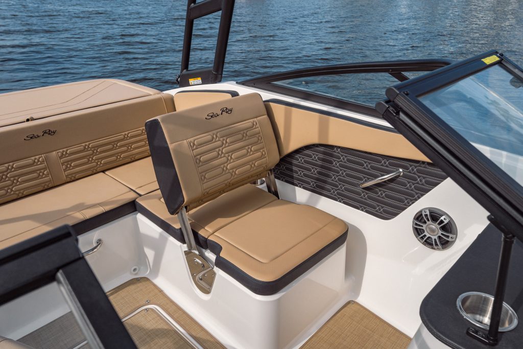 SPX 190 convertible port companion seat