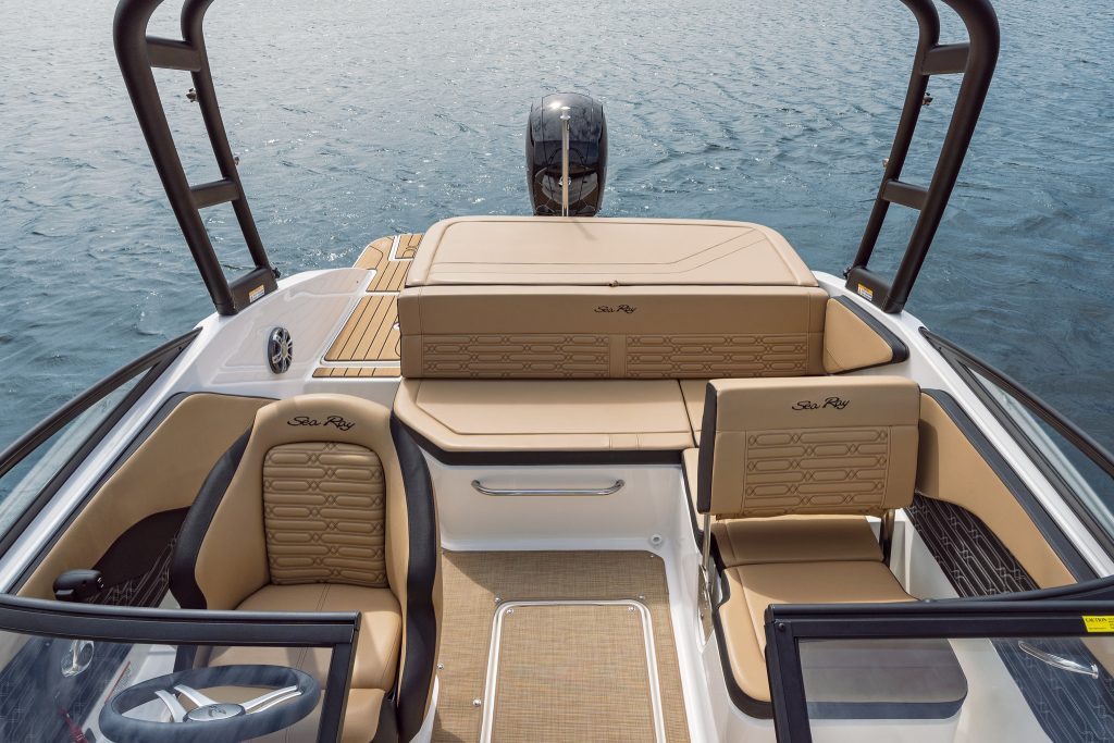 SPX 190 Outboard cockpit