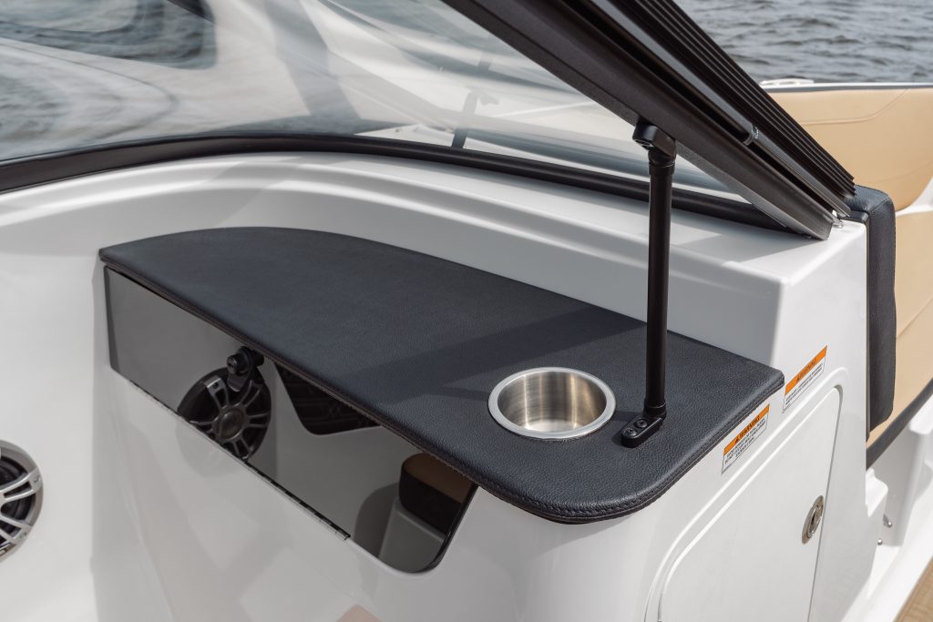 SPX 190 Outboard cup holder
