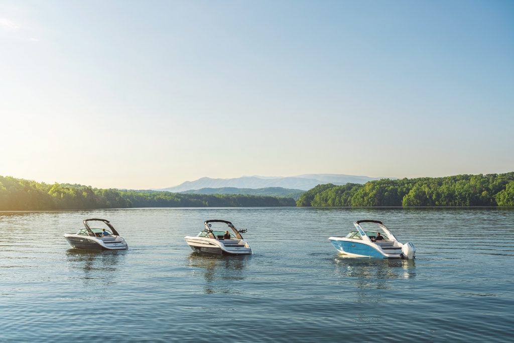 SDX 230, SDX 230 Outboard and SDX 230 Surf