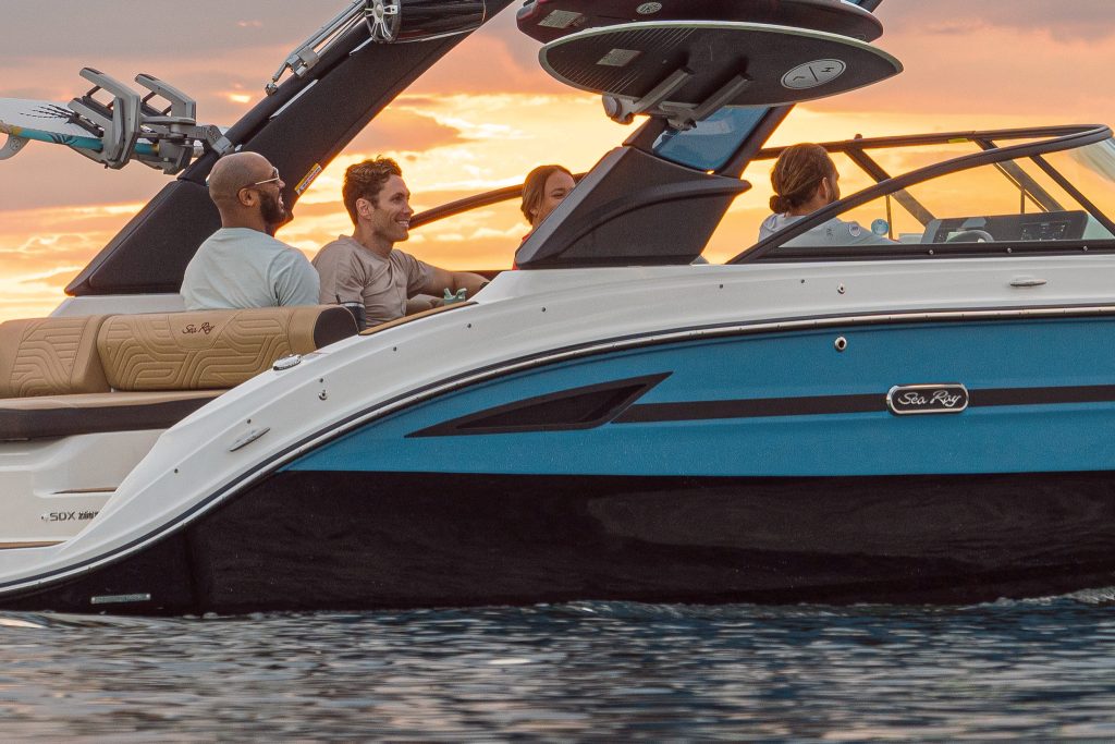 SDX 250 Surf hull and vent detail