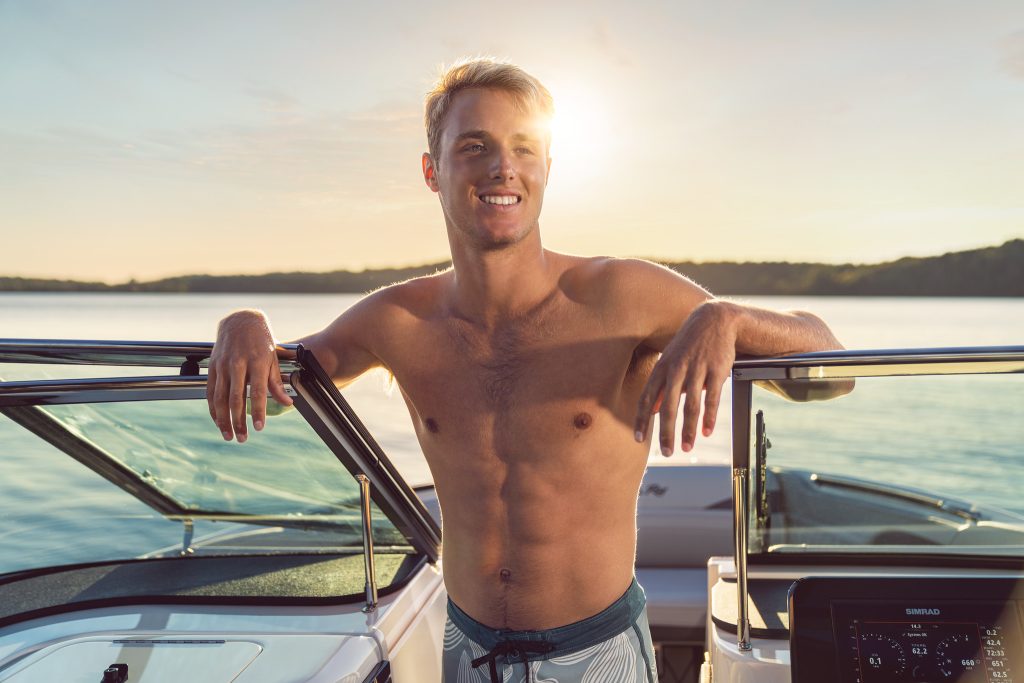 Man aboard an SLX 260 Surf