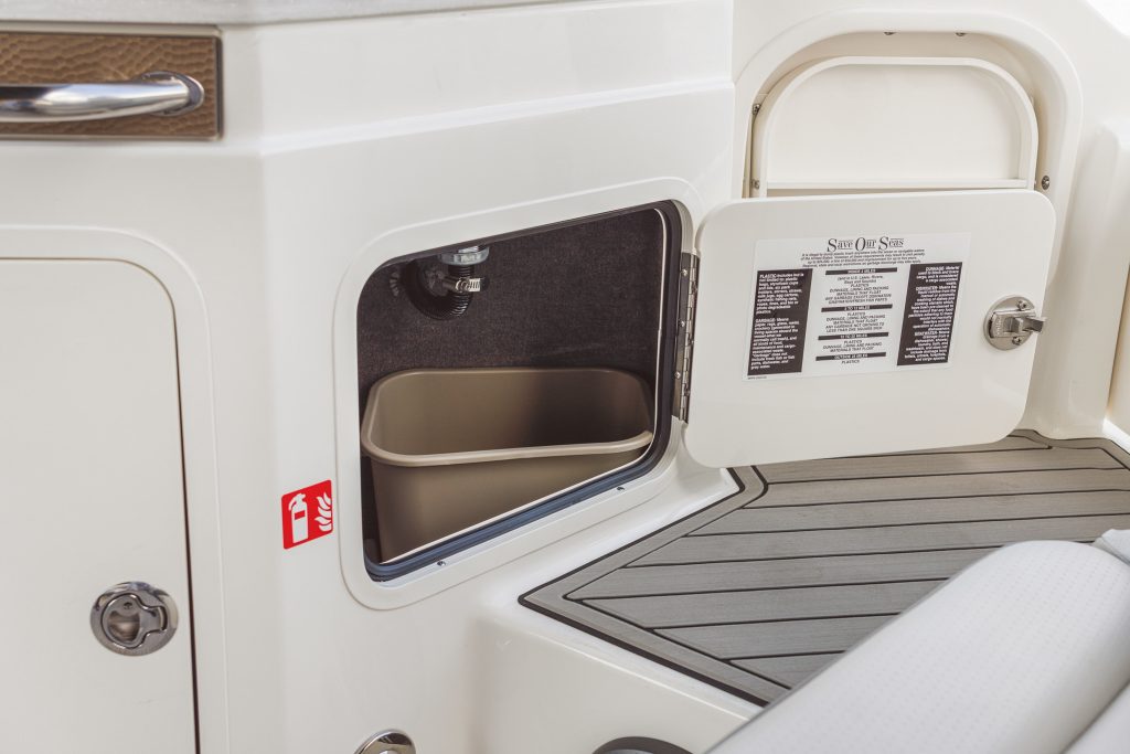SDX 290 Outboard trash can storage area