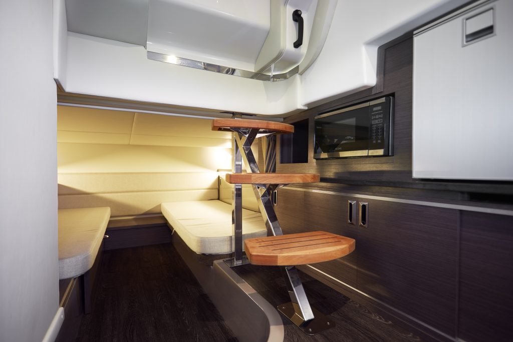 Sundancer 320 mid-berth and day galley