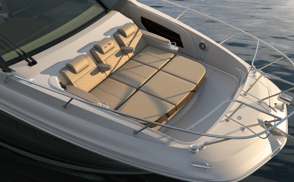 Sundancer 320 coupe bow sunpad