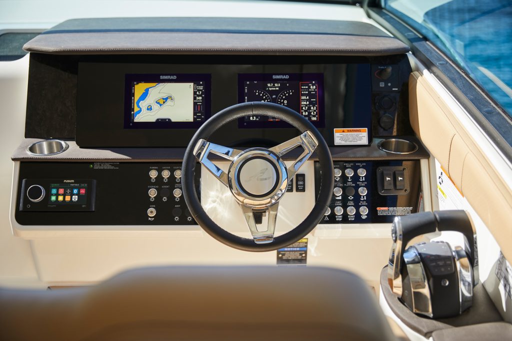 Sea Ray 320 Sundancer IB 2027 (33)