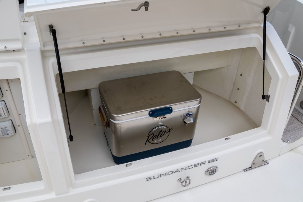 Sea Ray 320 Sundancer IB 2027 (6)