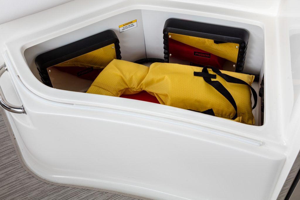 Sea Ray 320 Sundancer IB 2027 (7)